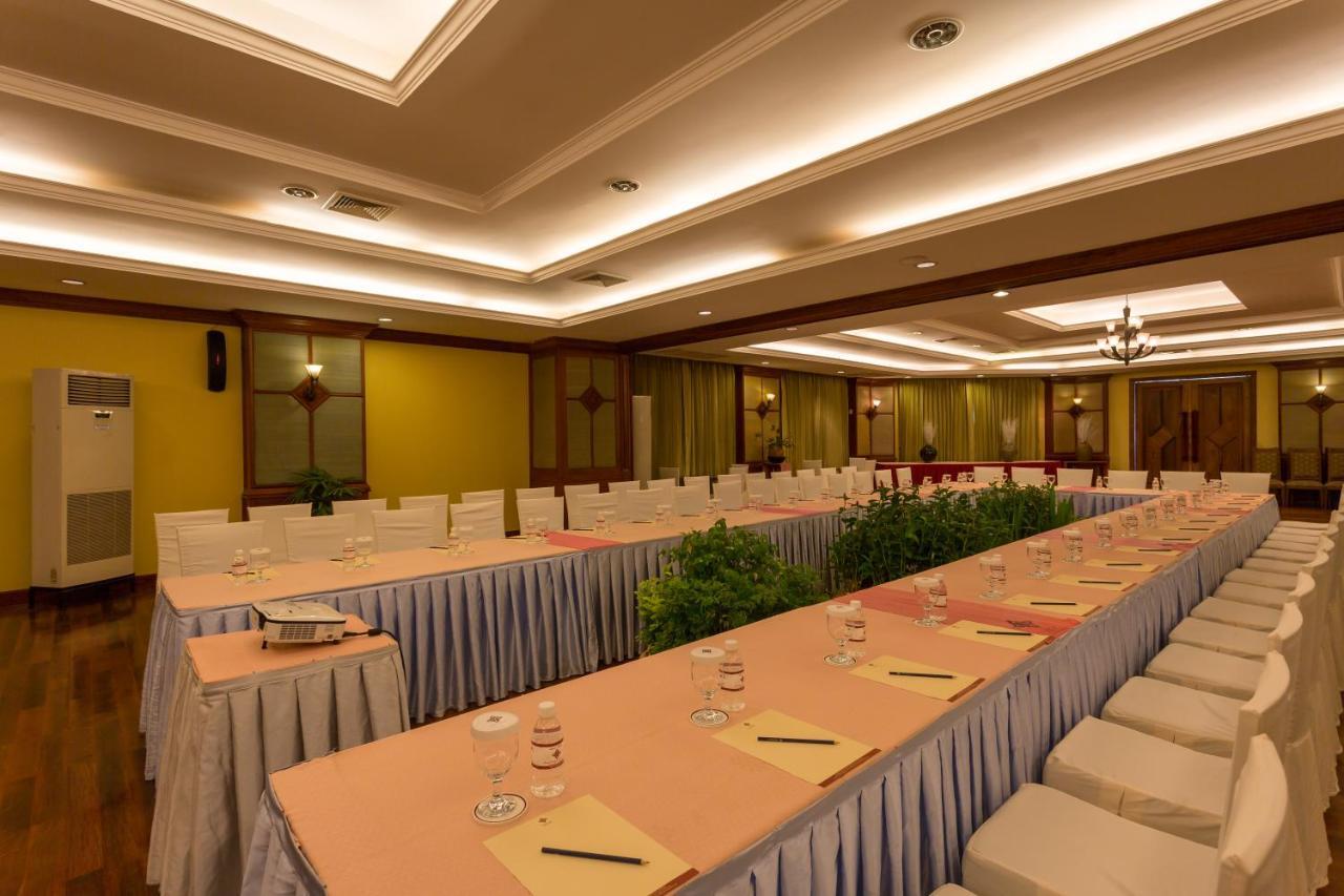 Prince Angkor Hotel & Spa Σιέμ Ρέαπ Εξωτερικό φωτογραφία